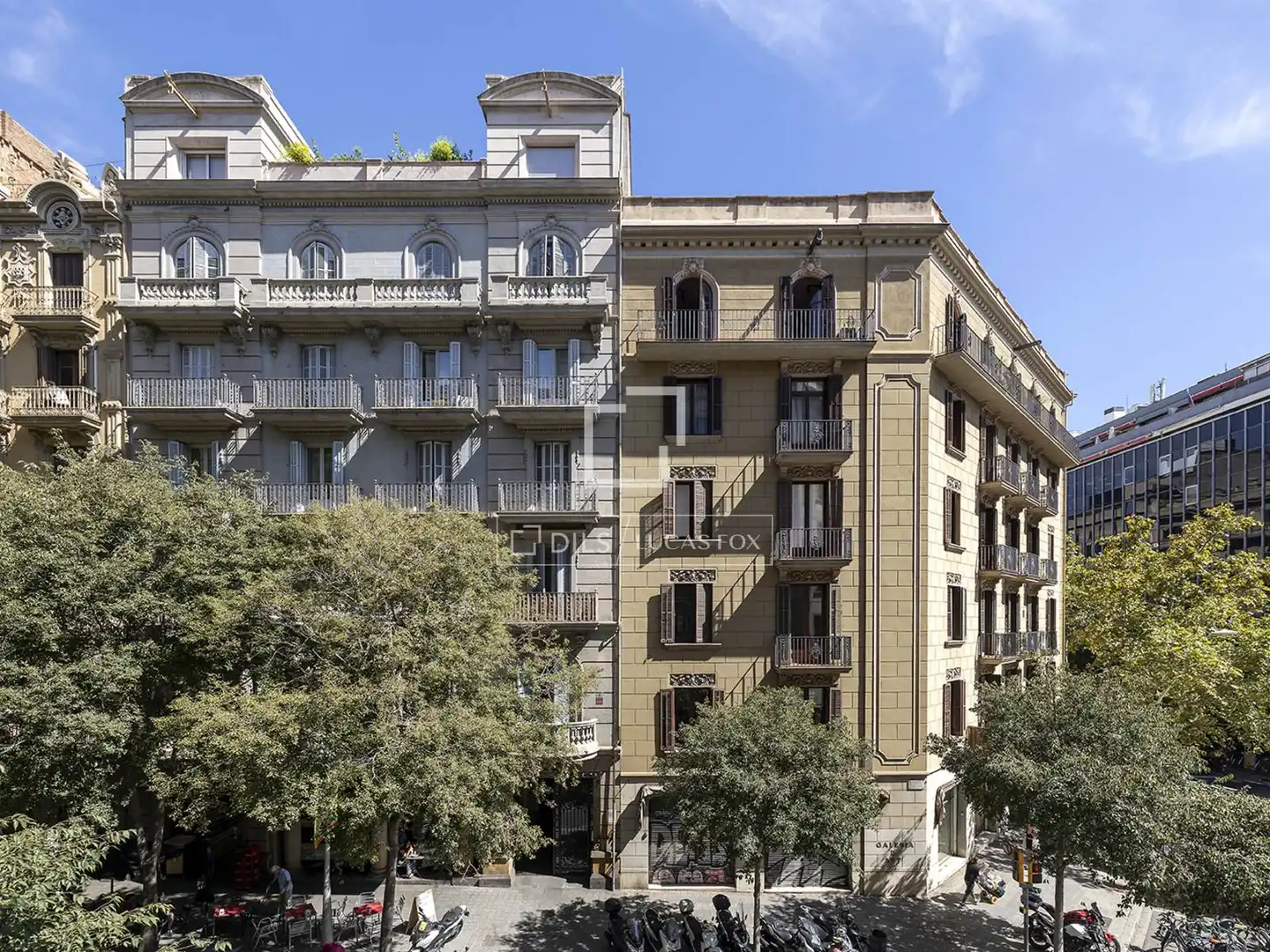 Vista exterior de Pis en venda en Eixample