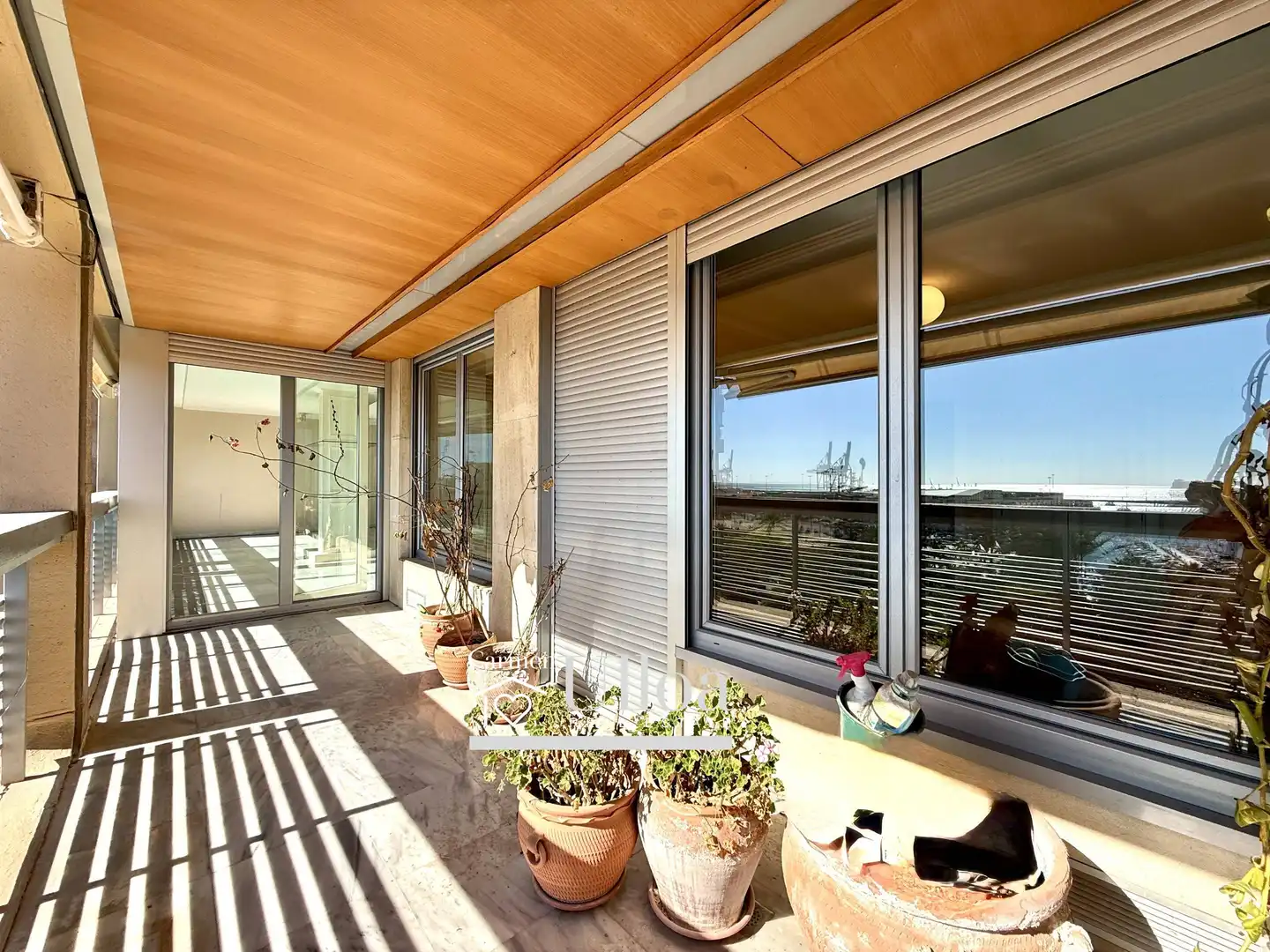 Terrassa de Apartament en venda en Alicante / Alacant amb Aire condicionat, Calefacció i Jardí privat