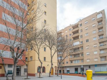 Appartamento con ascensore in vendita a Avenida Reyes Catolicos