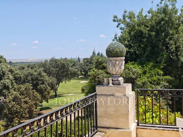 Casa-chalet en Venta en Urbanización La Moraleja