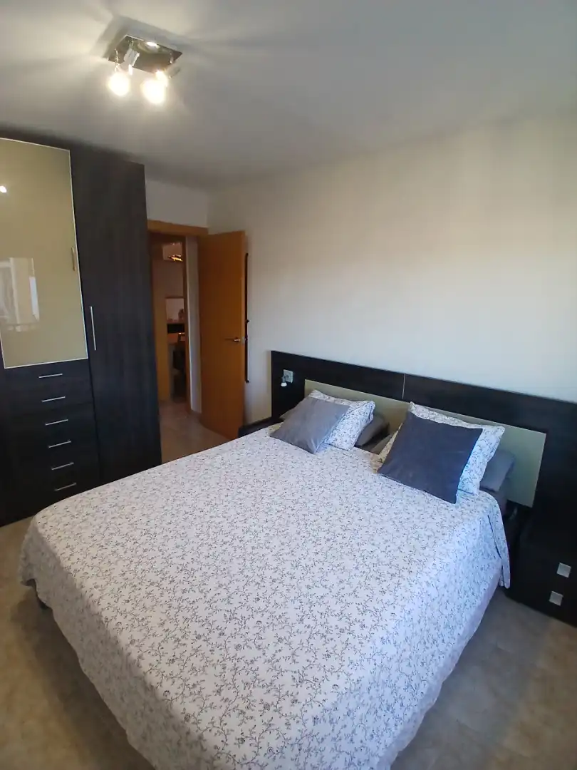 Habitación de Piso en venta en Barcelona con Aire acondicionado, Calefacción y Horno