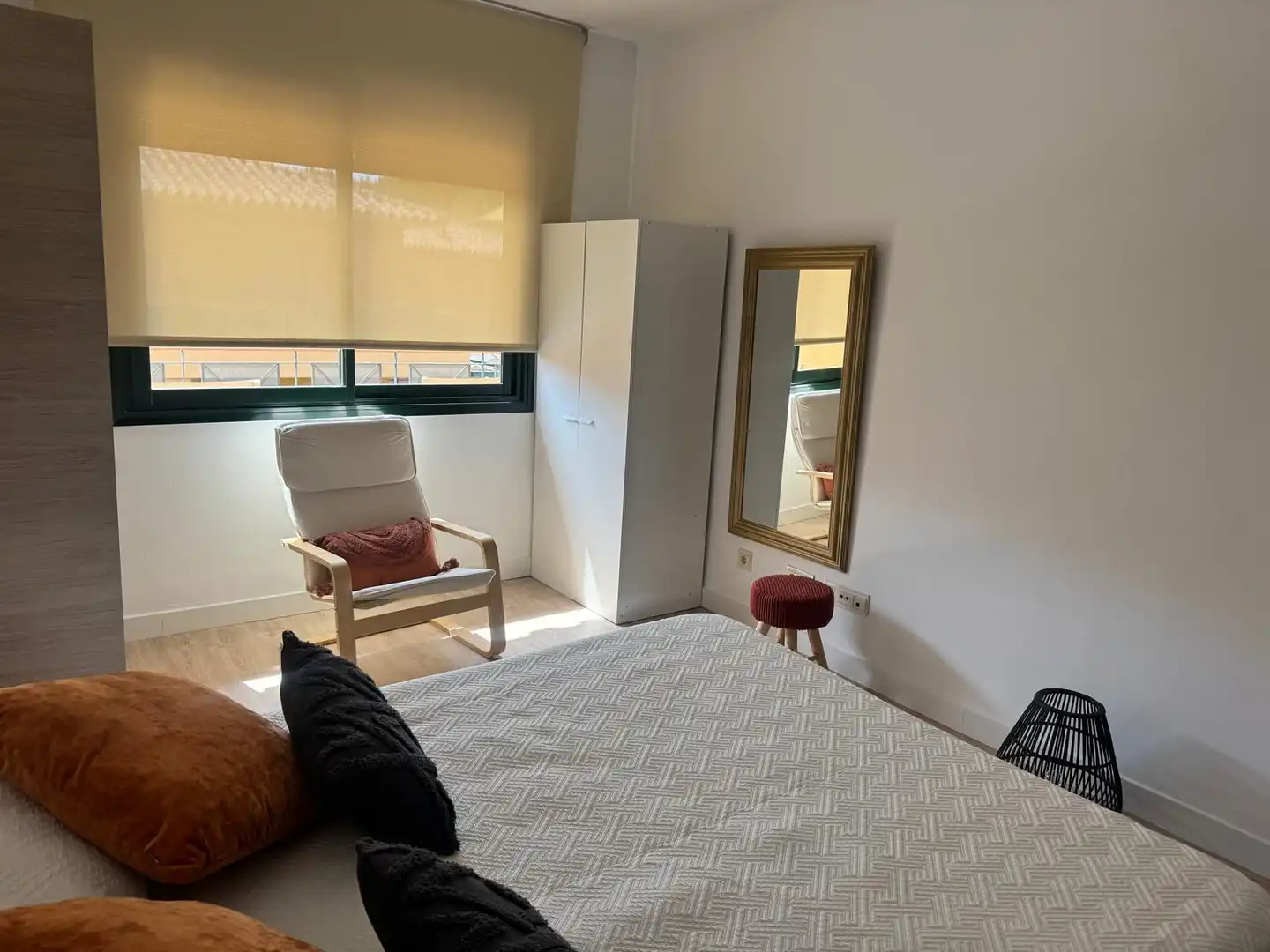 Piso de alquiler en Navata