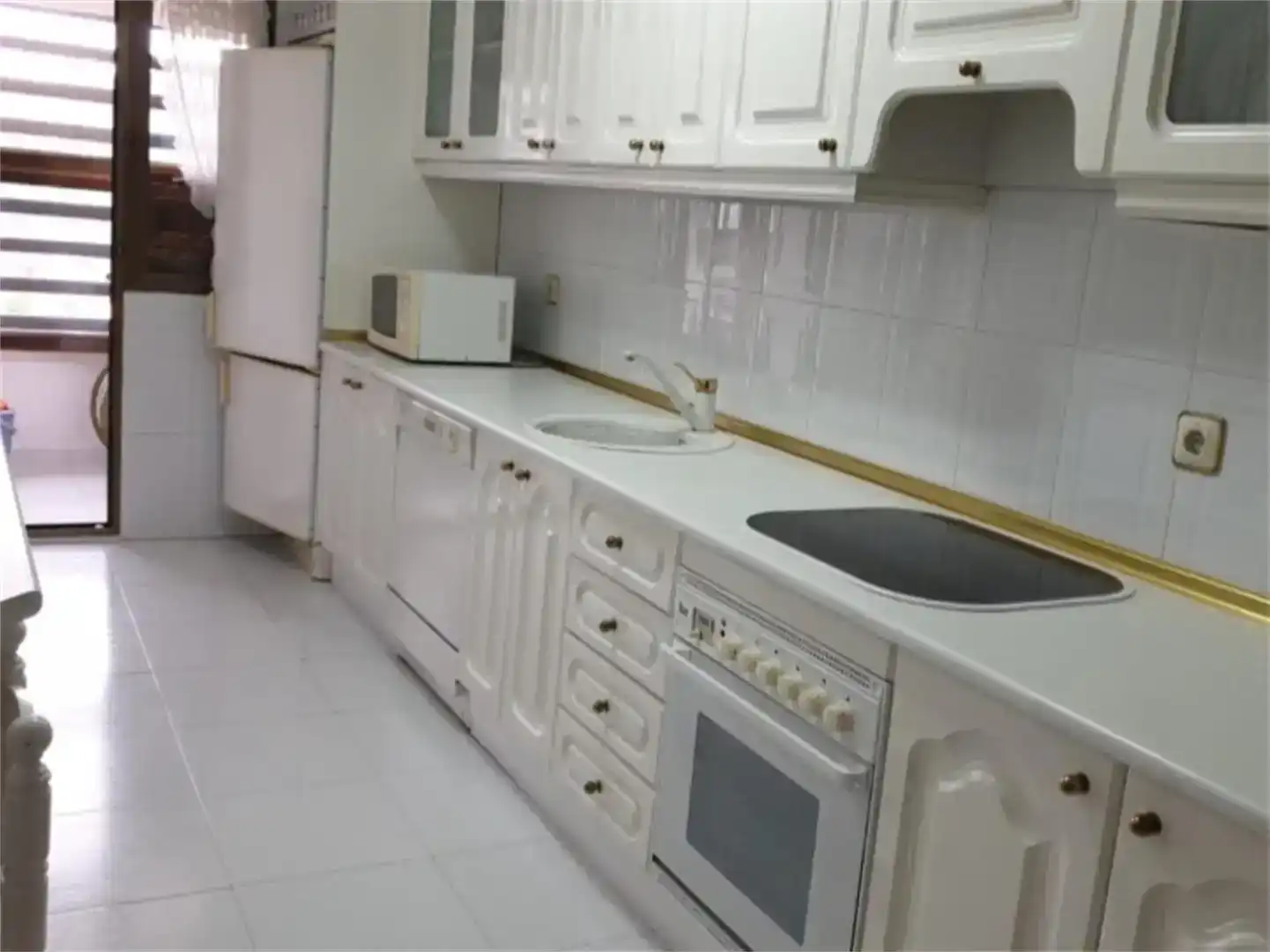 Cuina de Pis en venda en Miralvalle - Av. Virgen del Puerto - La Data 