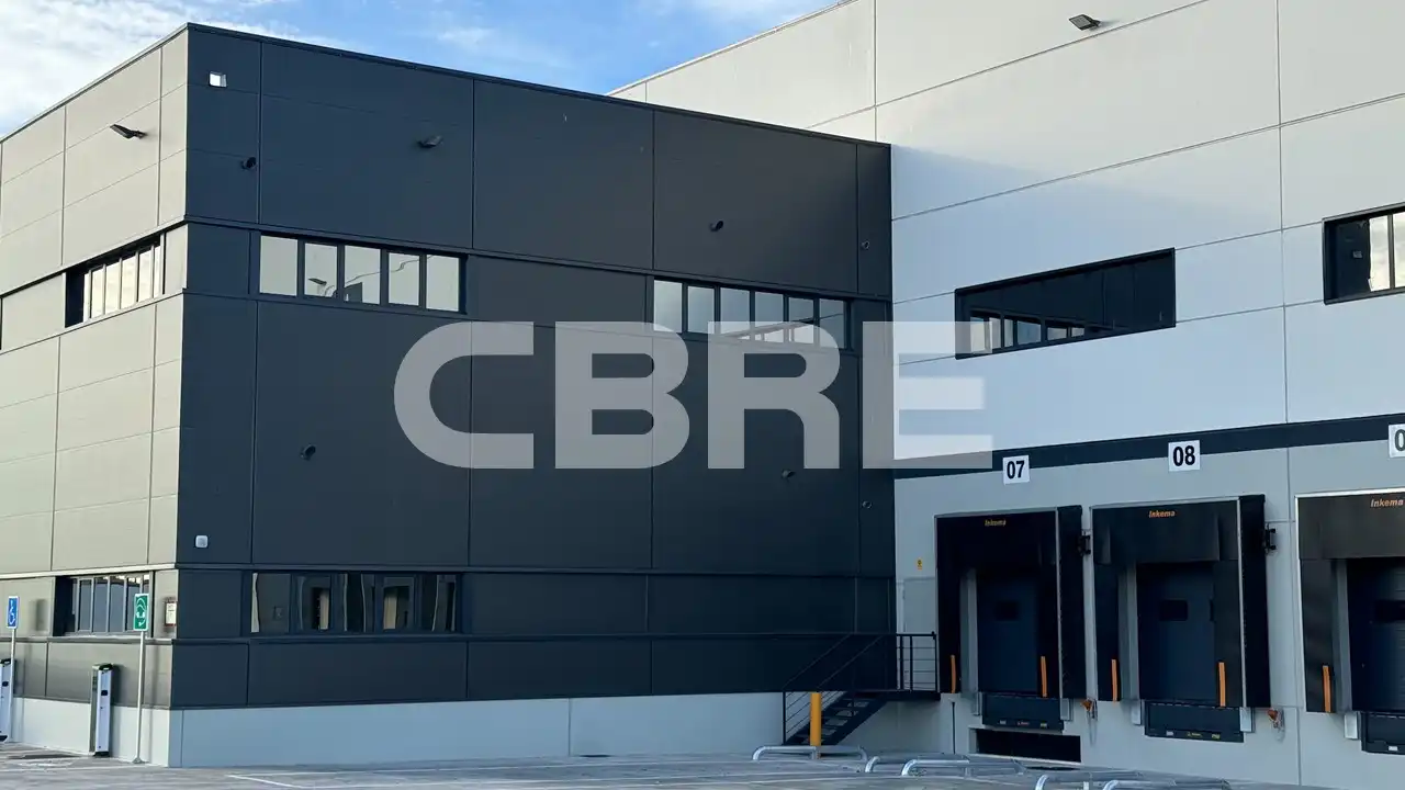 Nau industrial de lloguer a Calle Isla de Guam 60, imagen 8