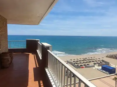 Apartament amb piscina en venda a Paseo Marítimo Rey De España, 102 - Ed.san Rafael, 29640 Fuengirola (Málaga), imagen 3