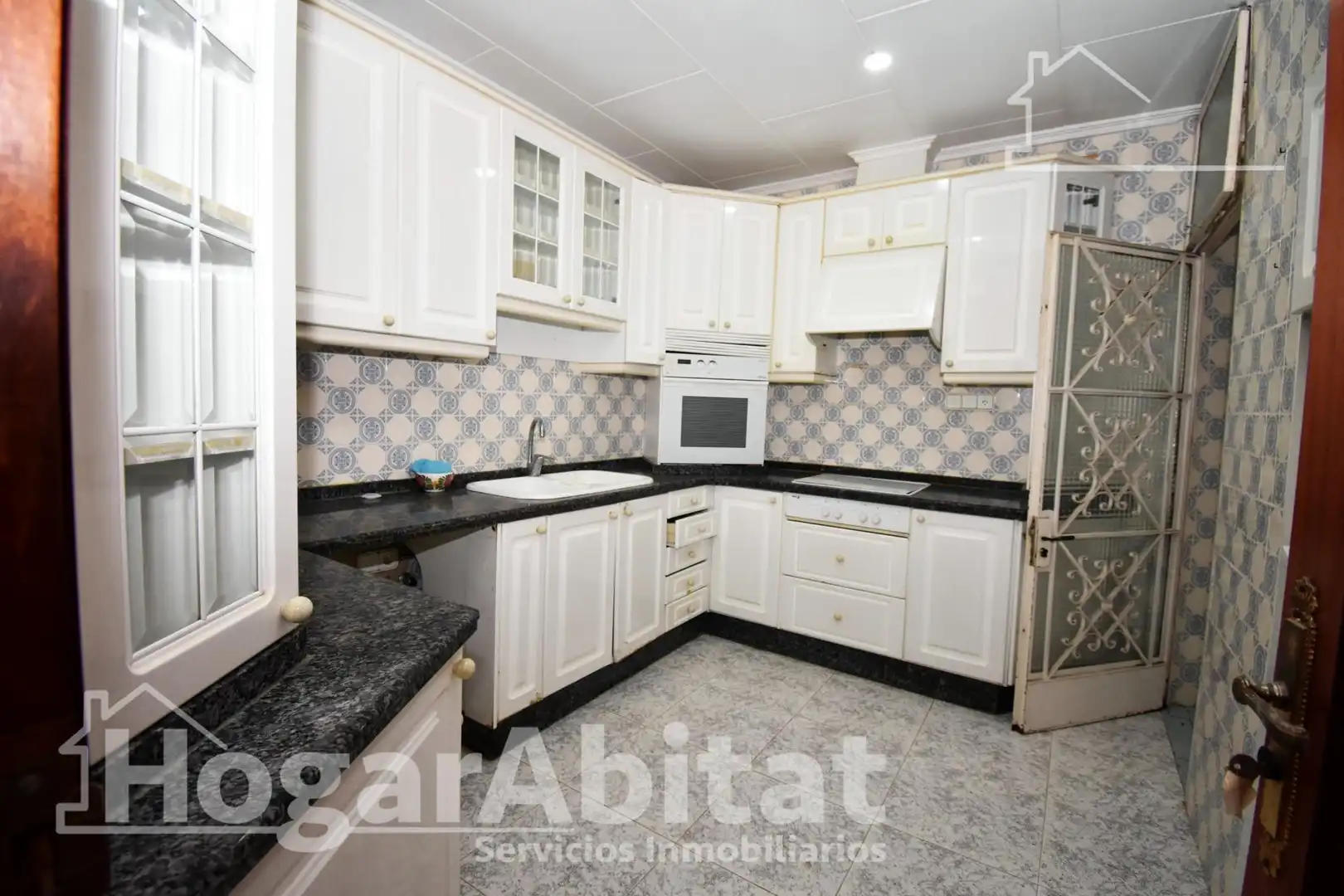 Cuina de Pis en venda en Catarroja amb Terrassa