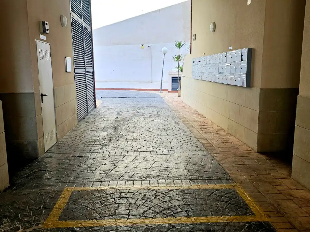Parking of Garage for rent in El Campello