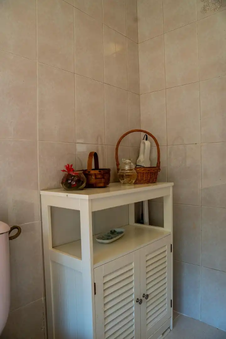 Bathroom of Flat for sale in Aller  with Heating and Furnished