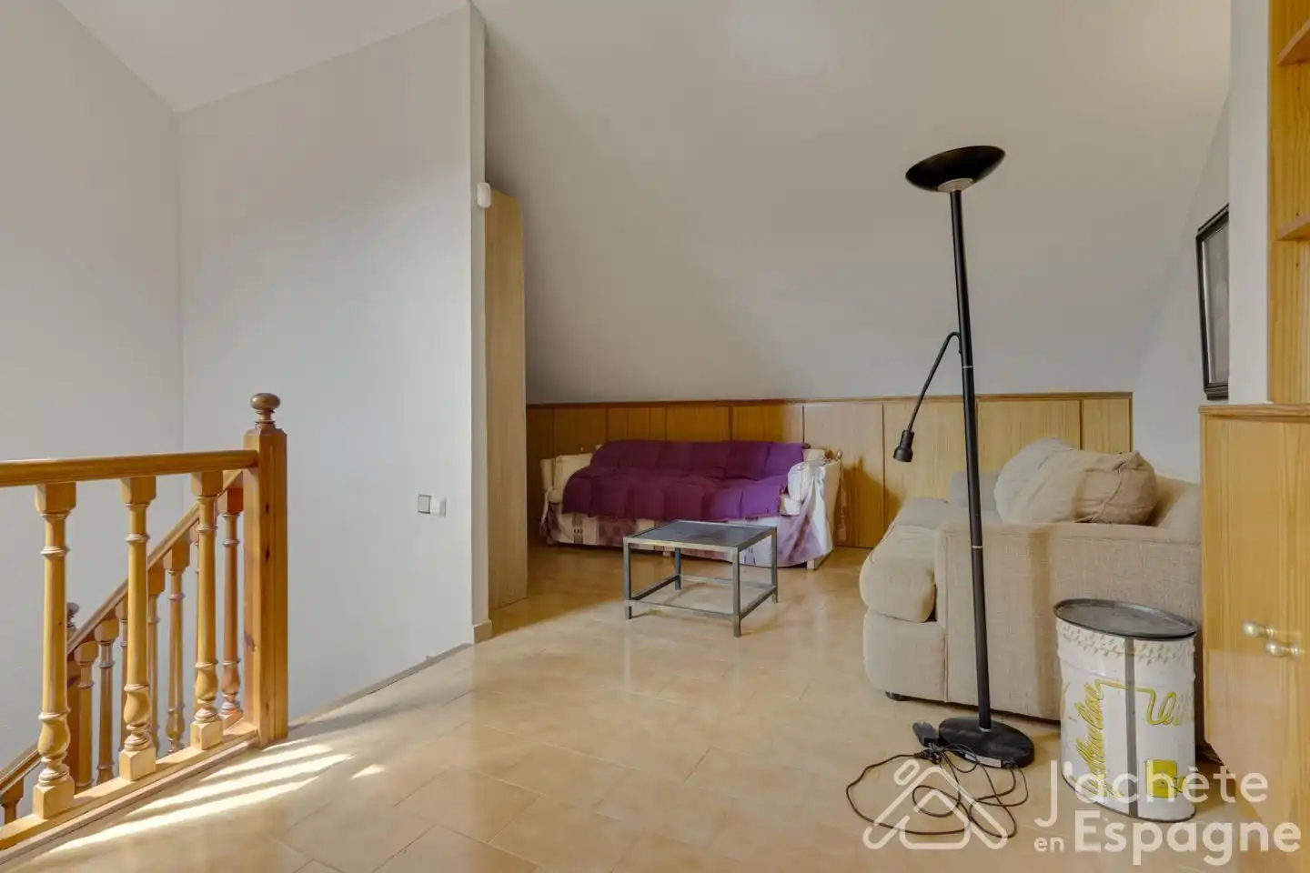 Sala d'estar de Casa adosada en venda en Paterna amb Aire condicionat, Calefacció i Terrassa