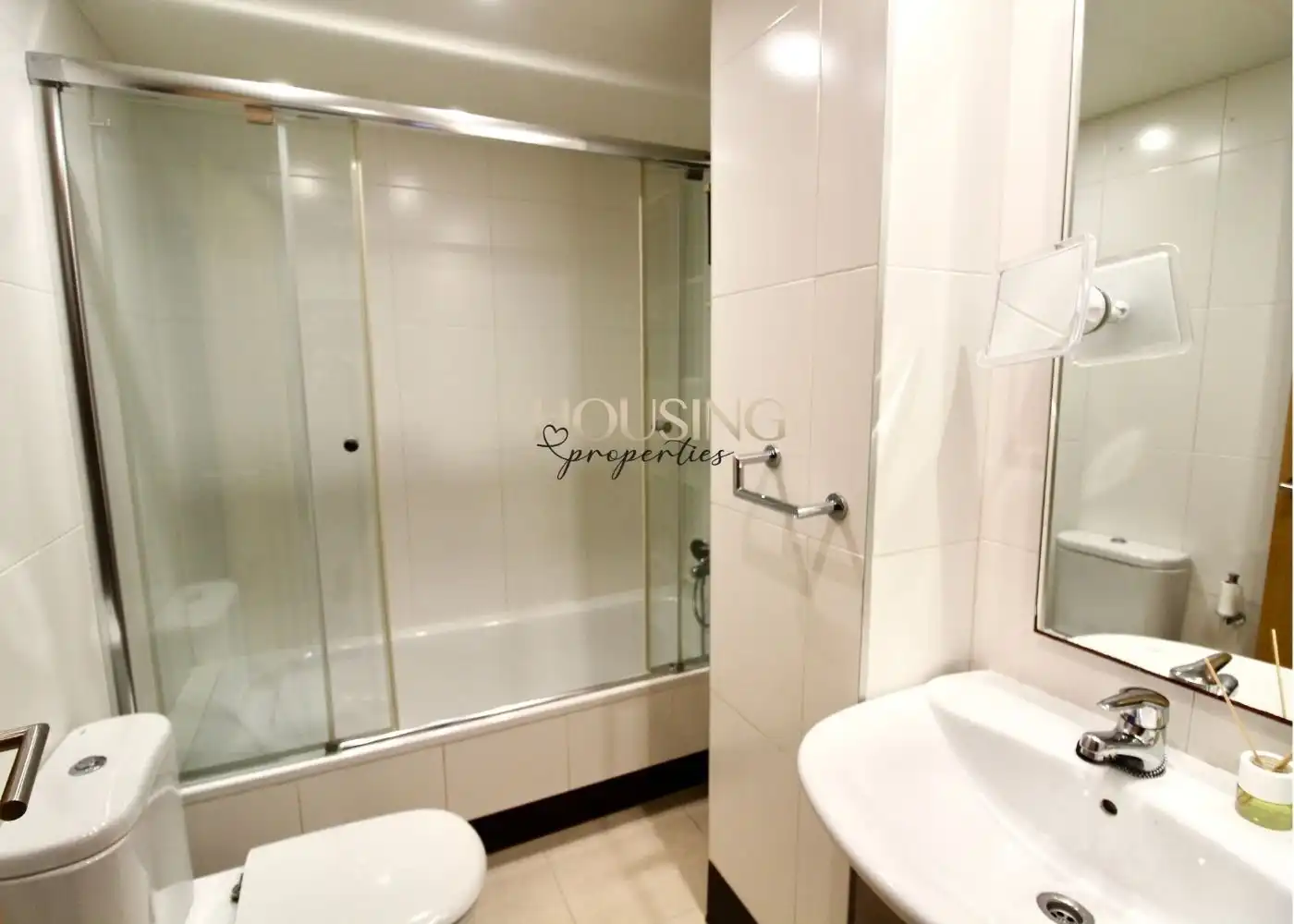 Ground floor for rent in Les Maravelles