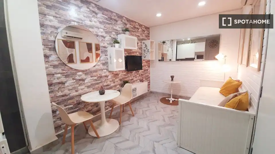 Fotografía del inmueble reportado: 1.300 €/mes — Palos de Moguer, Madrid