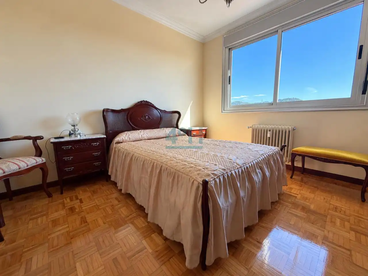 Bedroom of Flat for sale in A Ponte