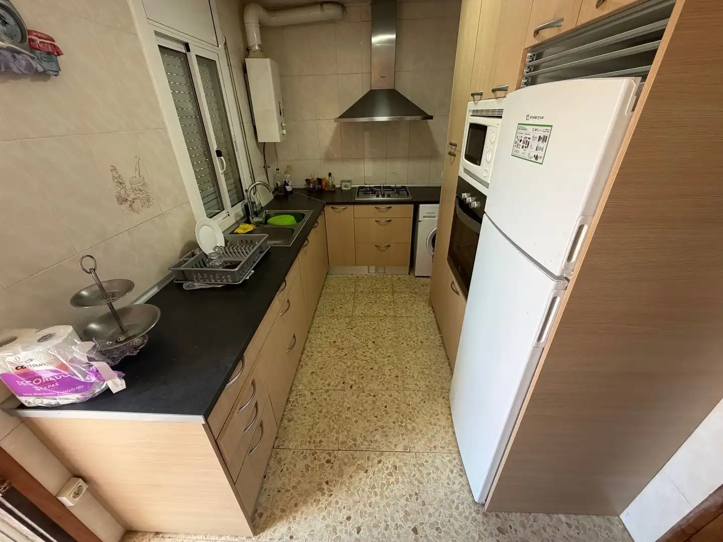Cuina de Casa o xalet en venda en Llagostera amb Jardí privat, Terrassa i Traster