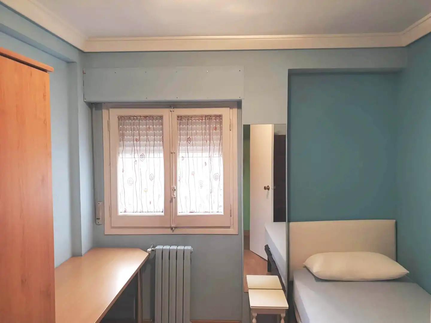 Bedroom of Flat for rent in Zaragoza  with Heating, Parquet flooring and Furnished