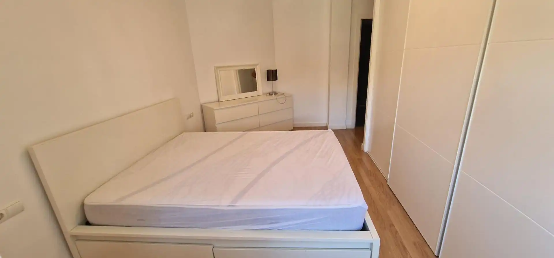 Bedroom of Flat for rent in Mislata  with Air Conditioner and Balcony
