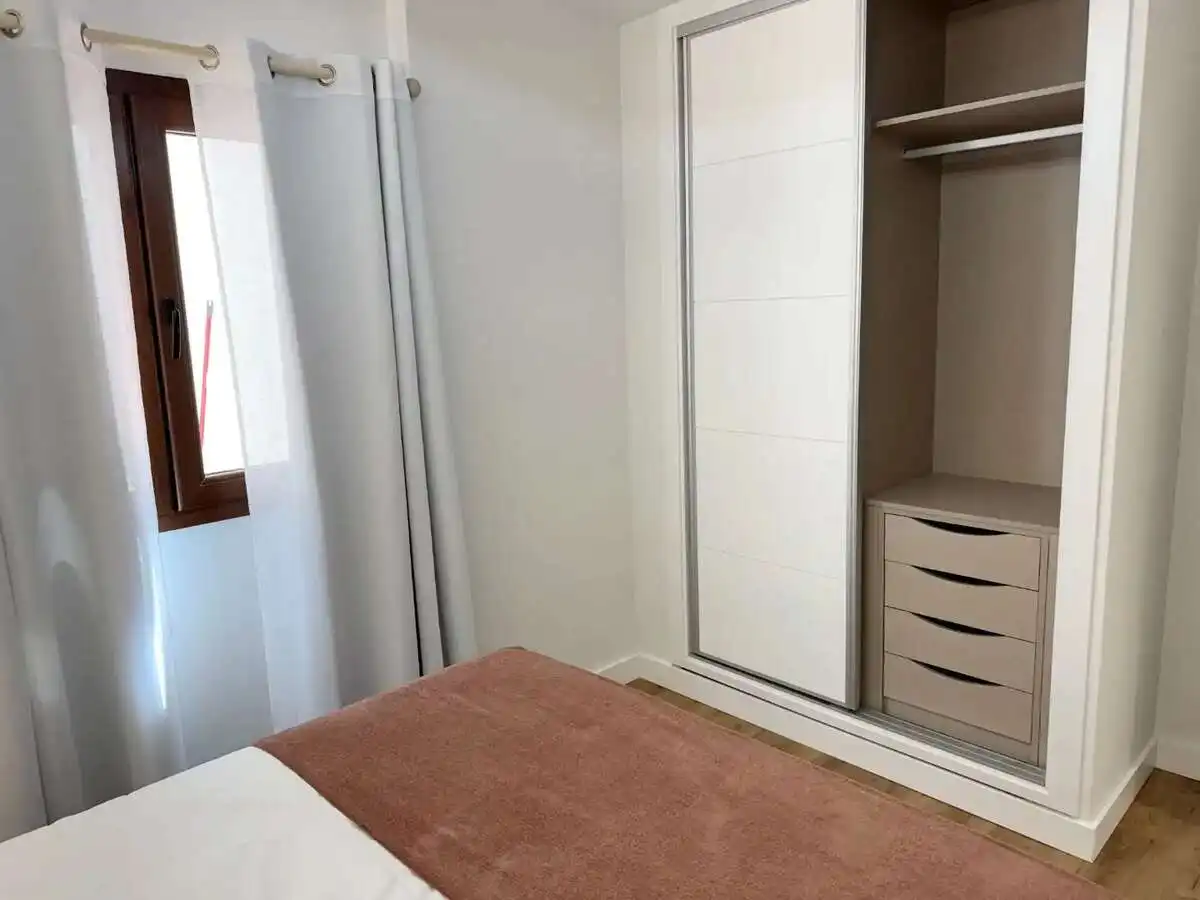Appartamento con terrazza in vendita a Puerto de la Duquesa, imagen 19