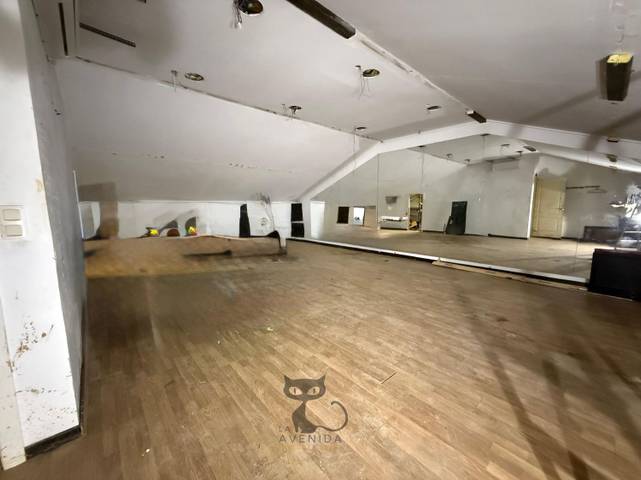 Local comercial en Venta en Catarroja