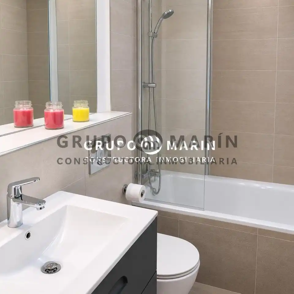 Flat with lift for sale in Avinguda Roma 13-15, imagen 13
