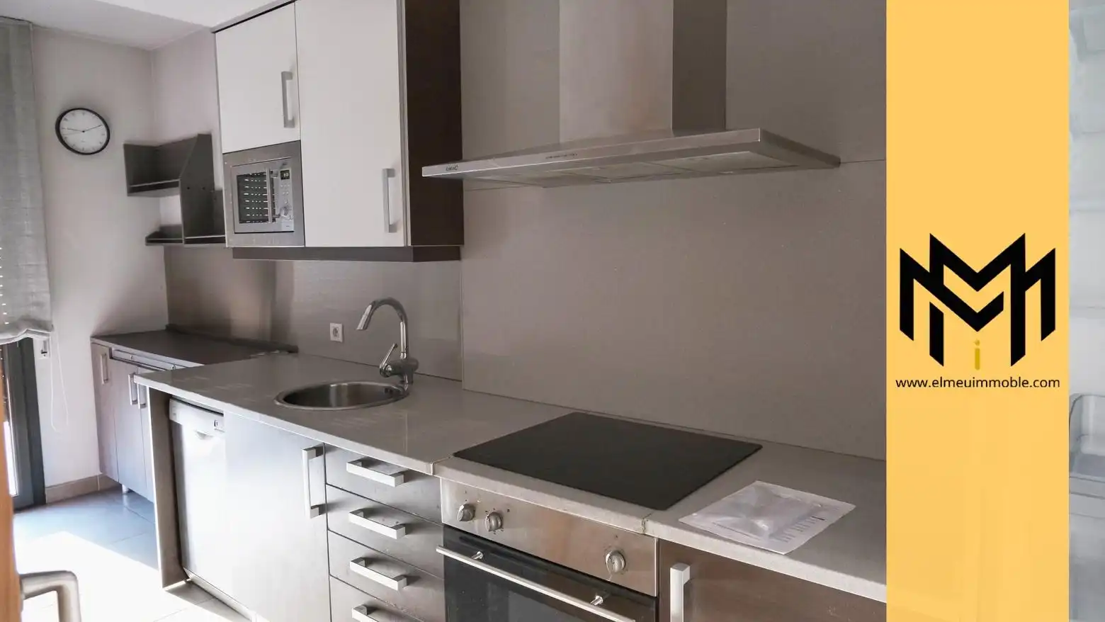 Cuina de Àtic en venda en Vic amb Calefacció i Moblat