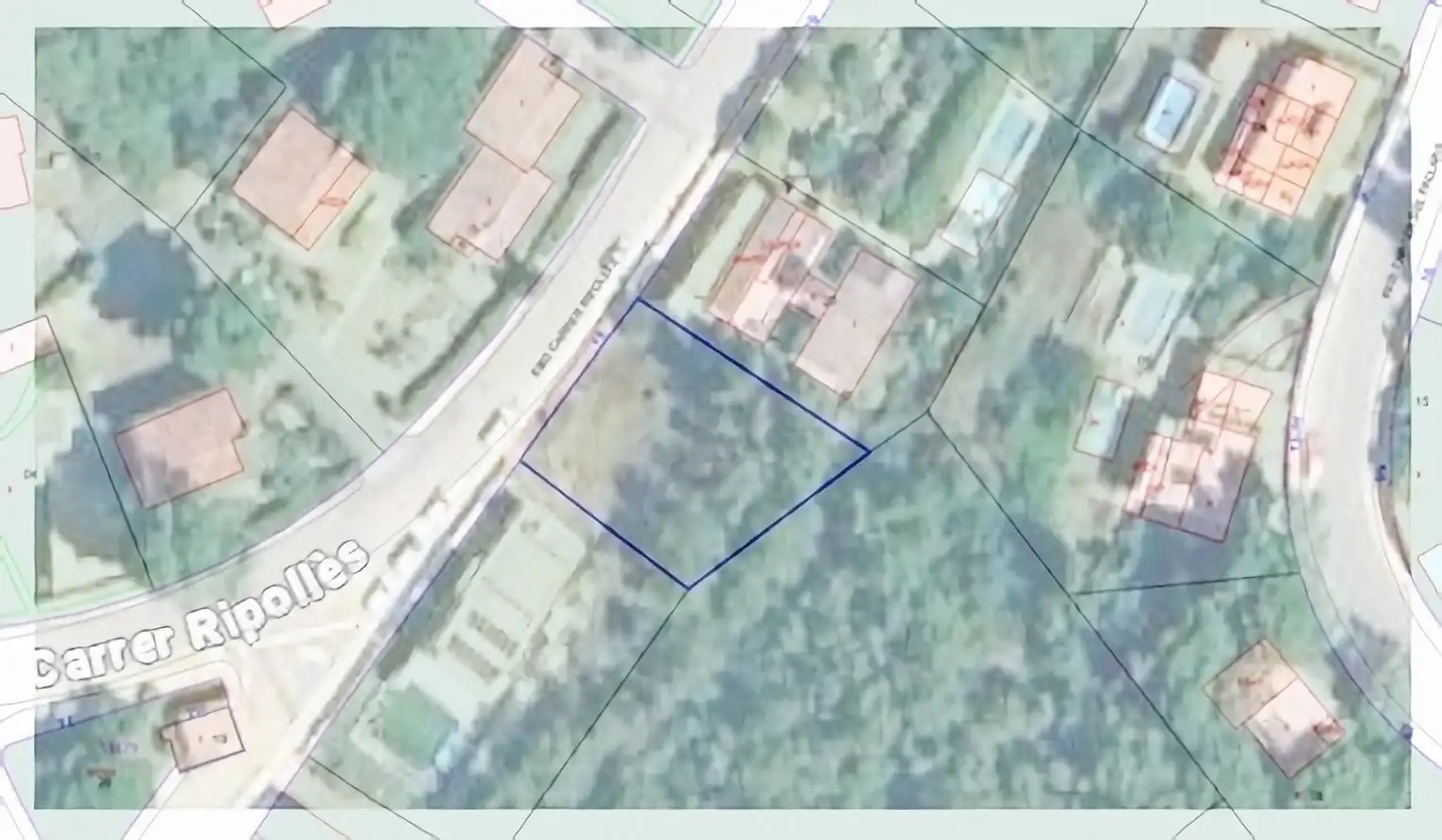 Terreno residencial en venta en Carrer Ripollès 15, imagen 2