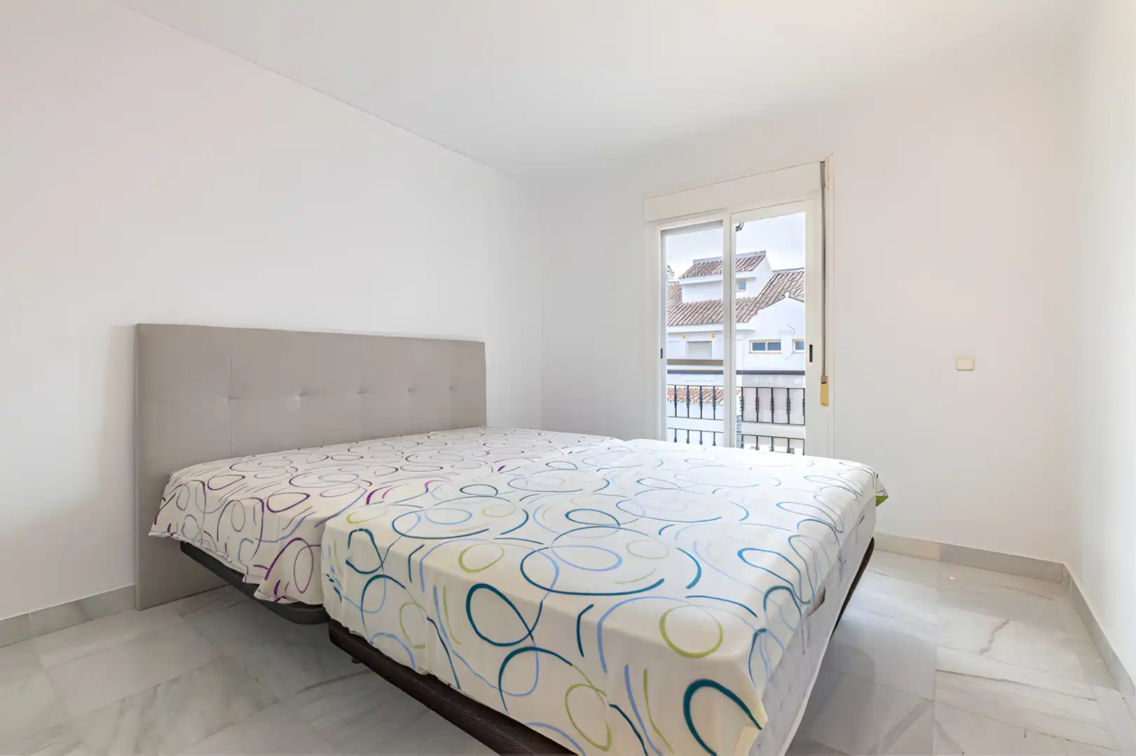 Reihenhaus mit Pool zum Verkauf in Nueva Andalucía, imagen 14