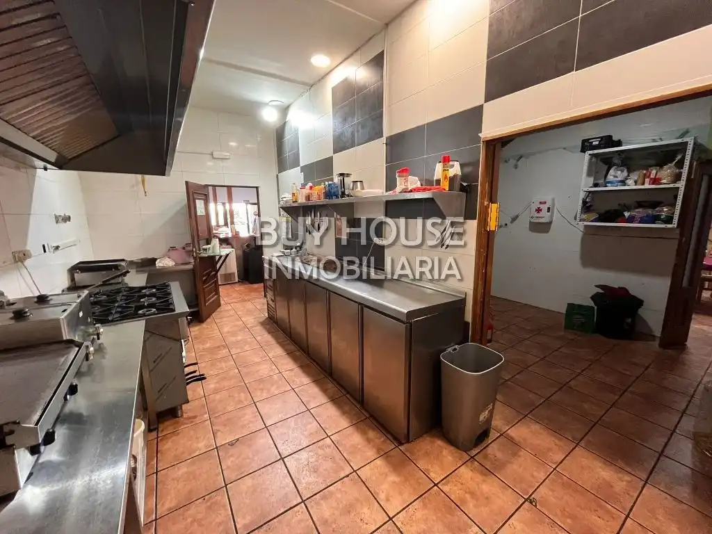 Local comercial en traspaso en Yuncos, imagen 5