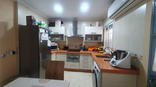 Piso en Alquiler en Calle Calle Jorge Guillén en Girón - Las Delicias