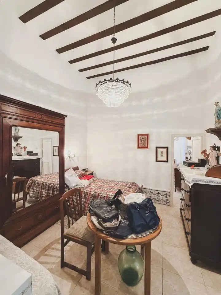 Habitación de Piso en venta en Cádiz con Trastero y Balcón