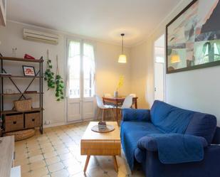 Sala d'estar de Apartament de lloguer en  Barcelona Capital amb Aire condicionat, Moblat i Forn