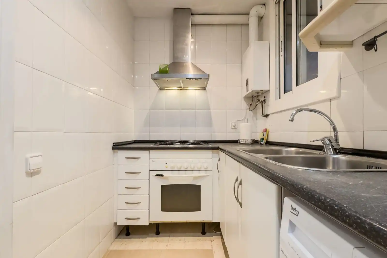 Küche von Wohnung zur Miete in Sants - Montjuïc