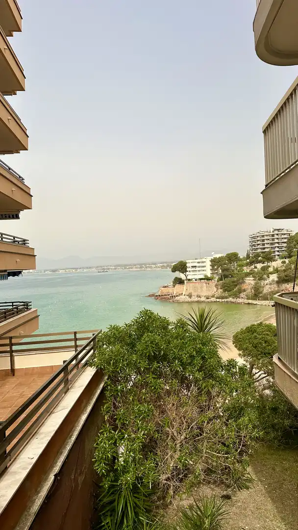 Appartamento con terrazza in vendita a Mar i Camp - Platja dels Capellans
