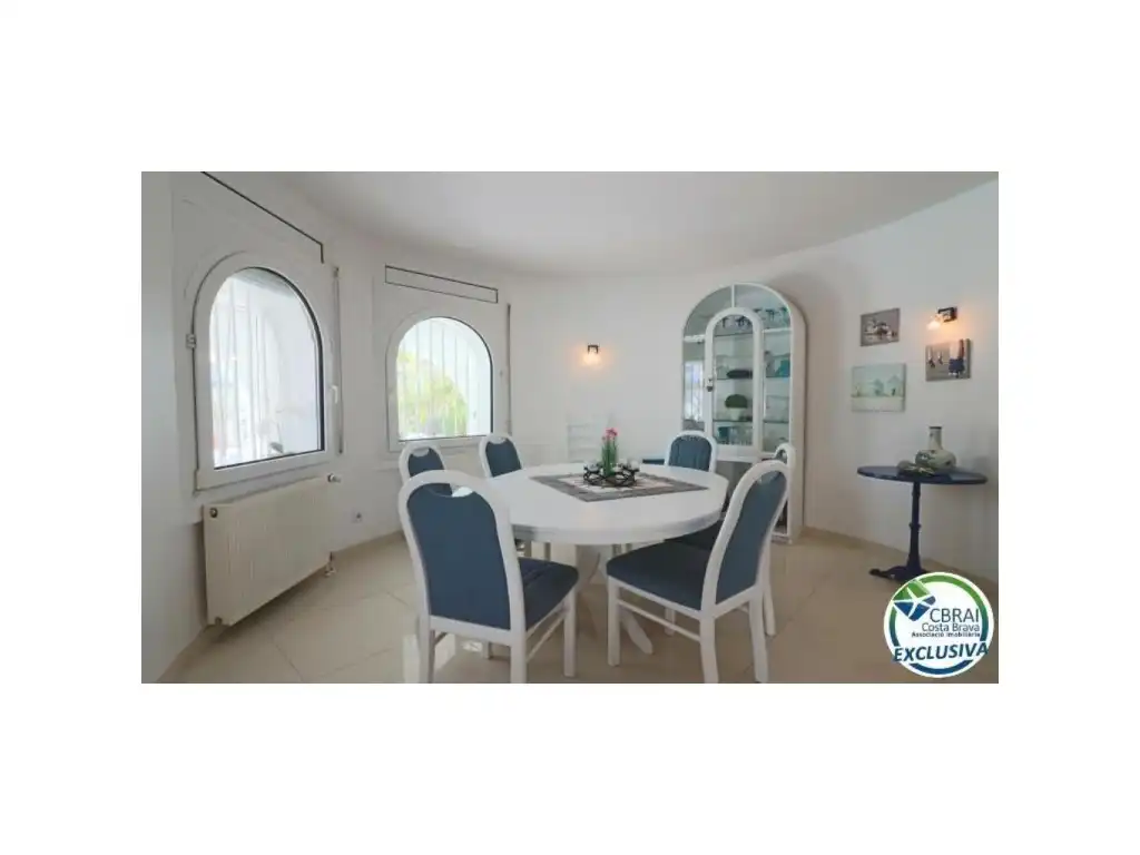 Casa con piscina en venta en Carrer Norfeu, imagen 9