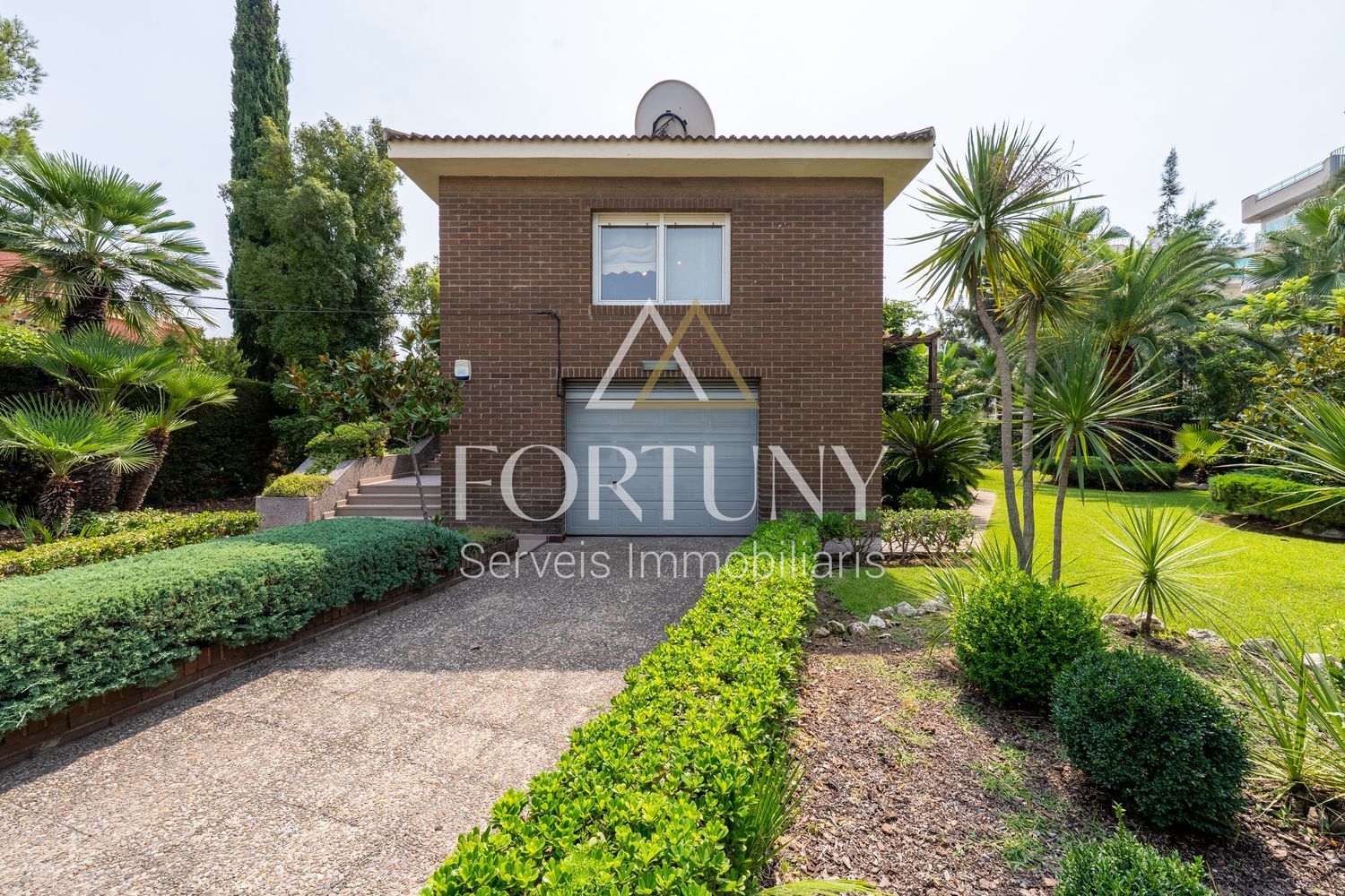 Exterior view of Houses for sale in Salou  with Air Conditioner, Storage room and Swimming Pool