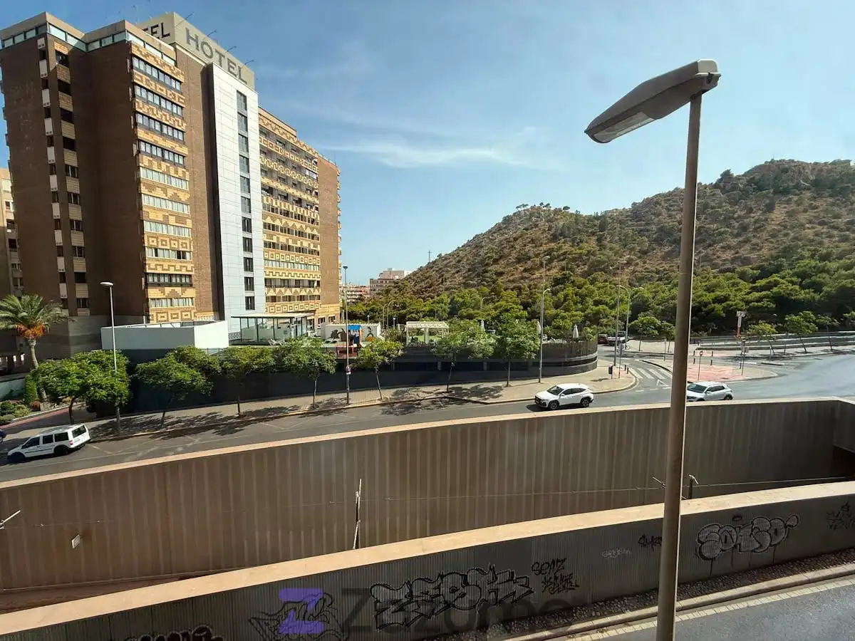 Exterior view of Flat for rent in Alicante / Alacant  with Air Conditioner, Terrace and Furnished