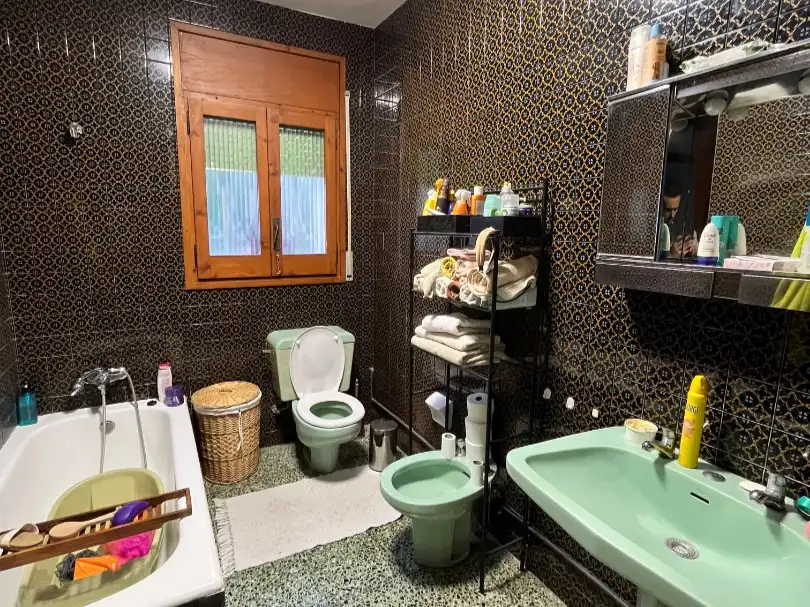 Bathroom of Houses for sale in Pratdip  with Terrace, Swimming Pool and Balcony