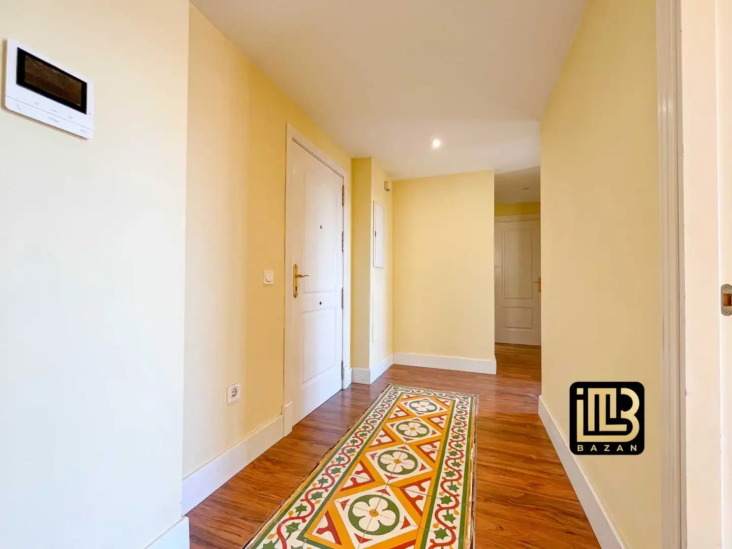 Attic for sale in San Juan de Aznalfarache  with Air Conditioner, Heating and Terrace