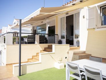 Casa amb balcó en venda a Cap d'en Font - Binissafúller