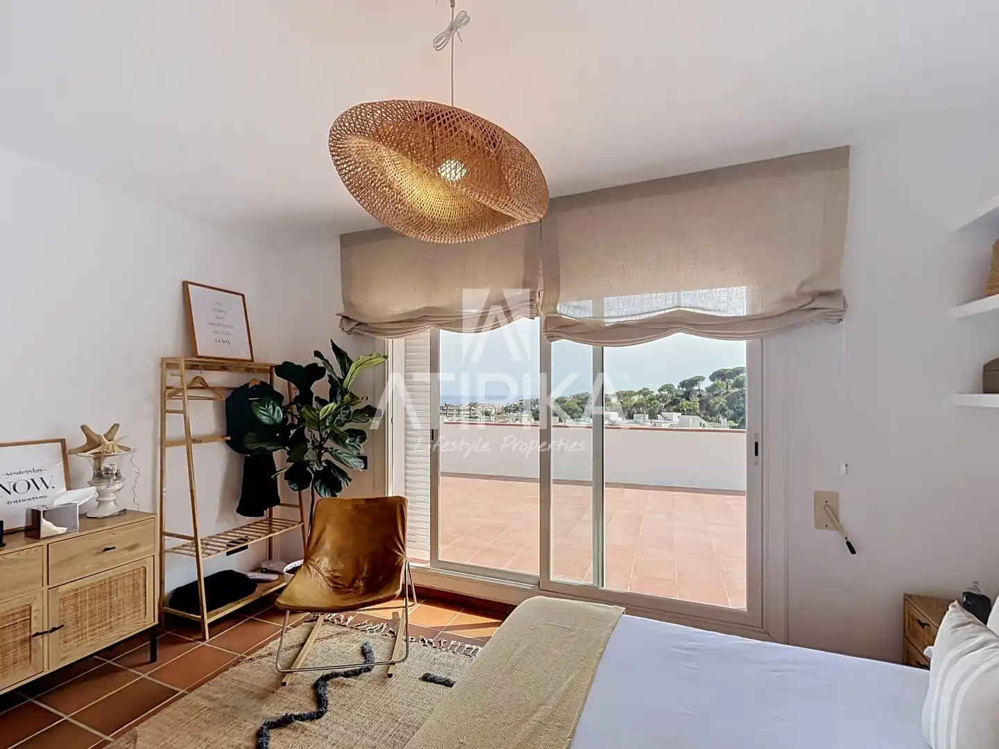 Habitación de Casa o chalet en venta en Sant Andreu de Llavaneres con Terraza, Piscina y Horno