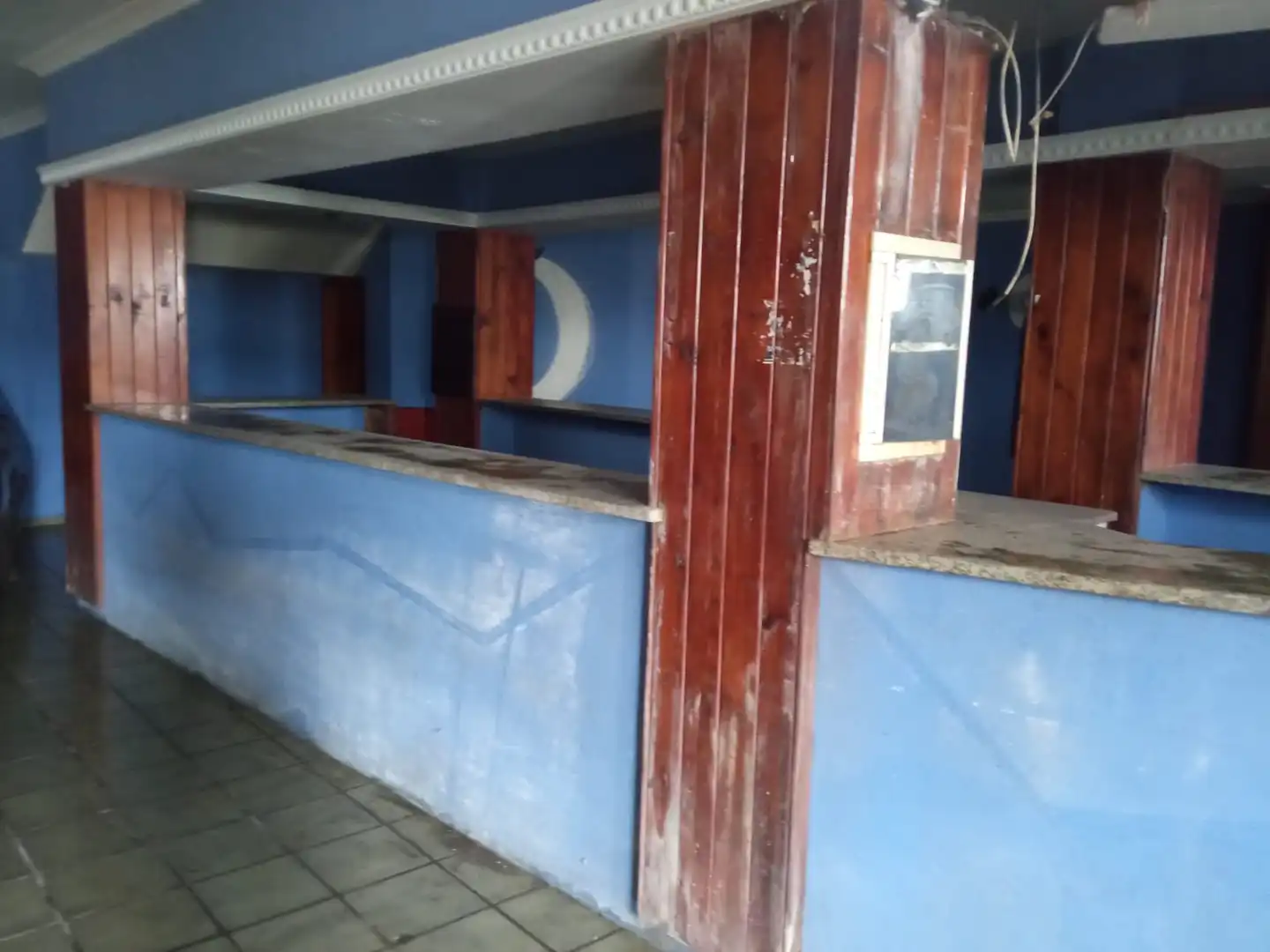 Local comercial en venda a Av Eugenio Escudero, imagen 4