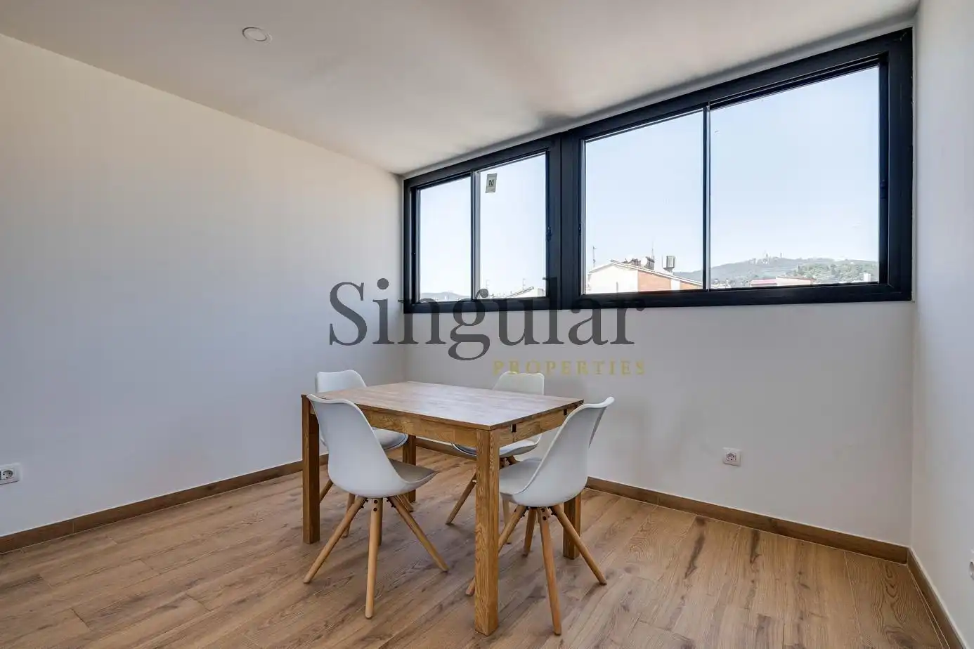 Dormitori de Àtic en venda en Barcelona amb Aire condicionat, Calefacció i Parquet