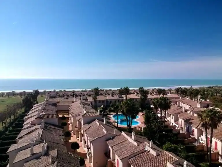 Vista exterior de Apartamento de alquiler en Rota con Jardín privado, Terraza y Amueblado