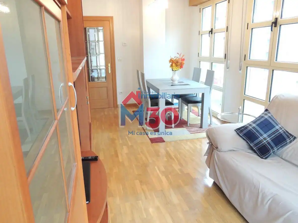 Bedroom of Apartments for sale in Miranda de Ebro  with Heating, Parquet flooring and Storage room