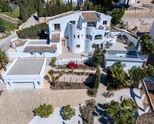 Vista exterior de Casa o xalet en venda en Altea amb Aire condicionat, Calefacció i Jardí privat