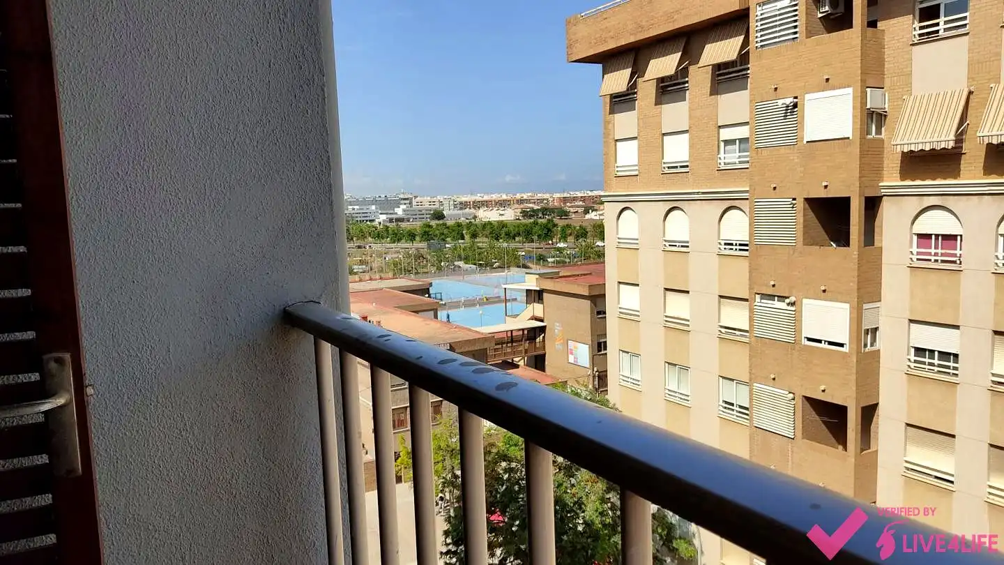 Terraza de Piso de alquiler en Valencia con Aire acondicionado y Amueblado
