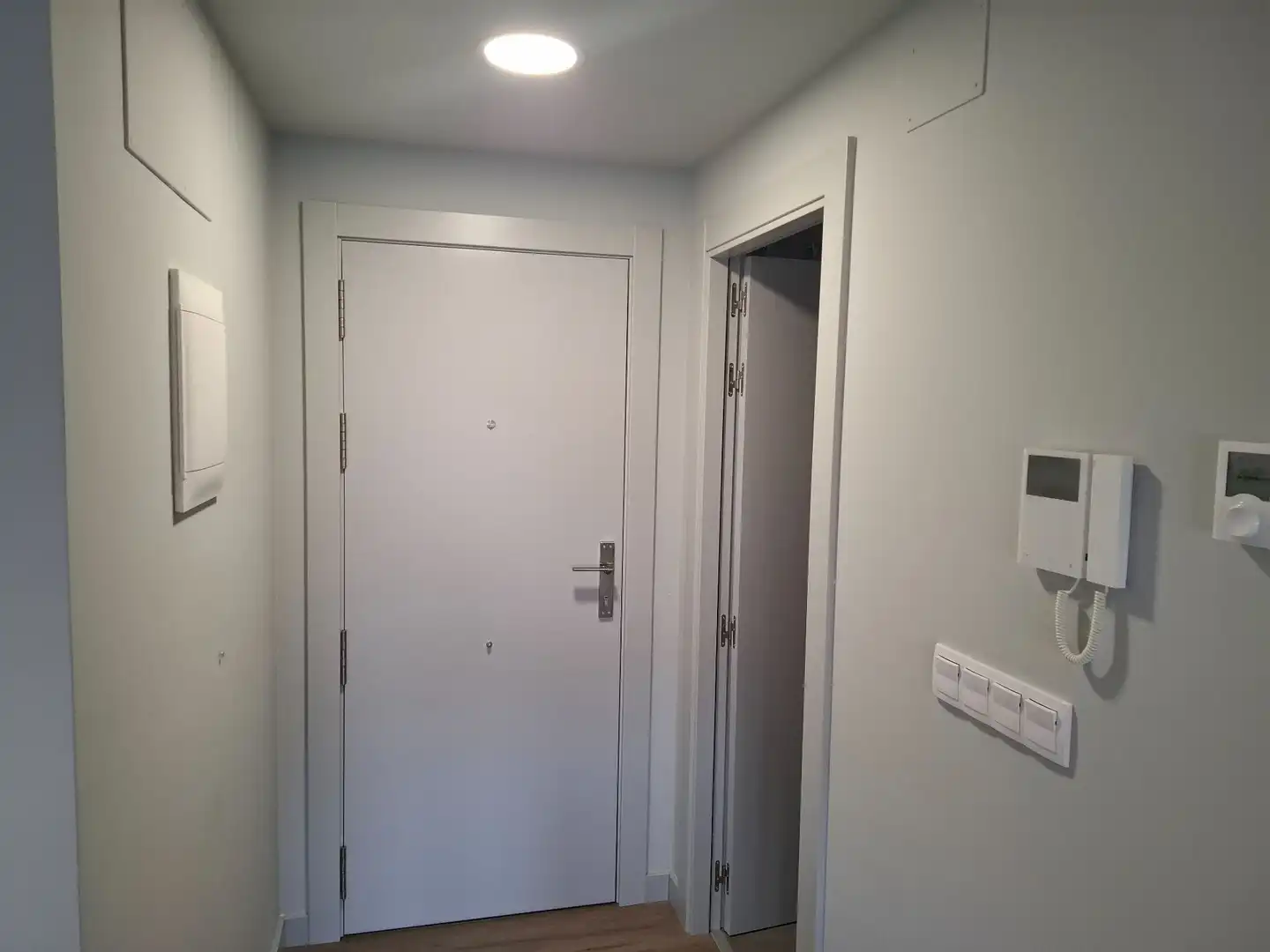 Apartamento de alquiler en Ourense Capital  con Calefacción, Trastero y Amueblado