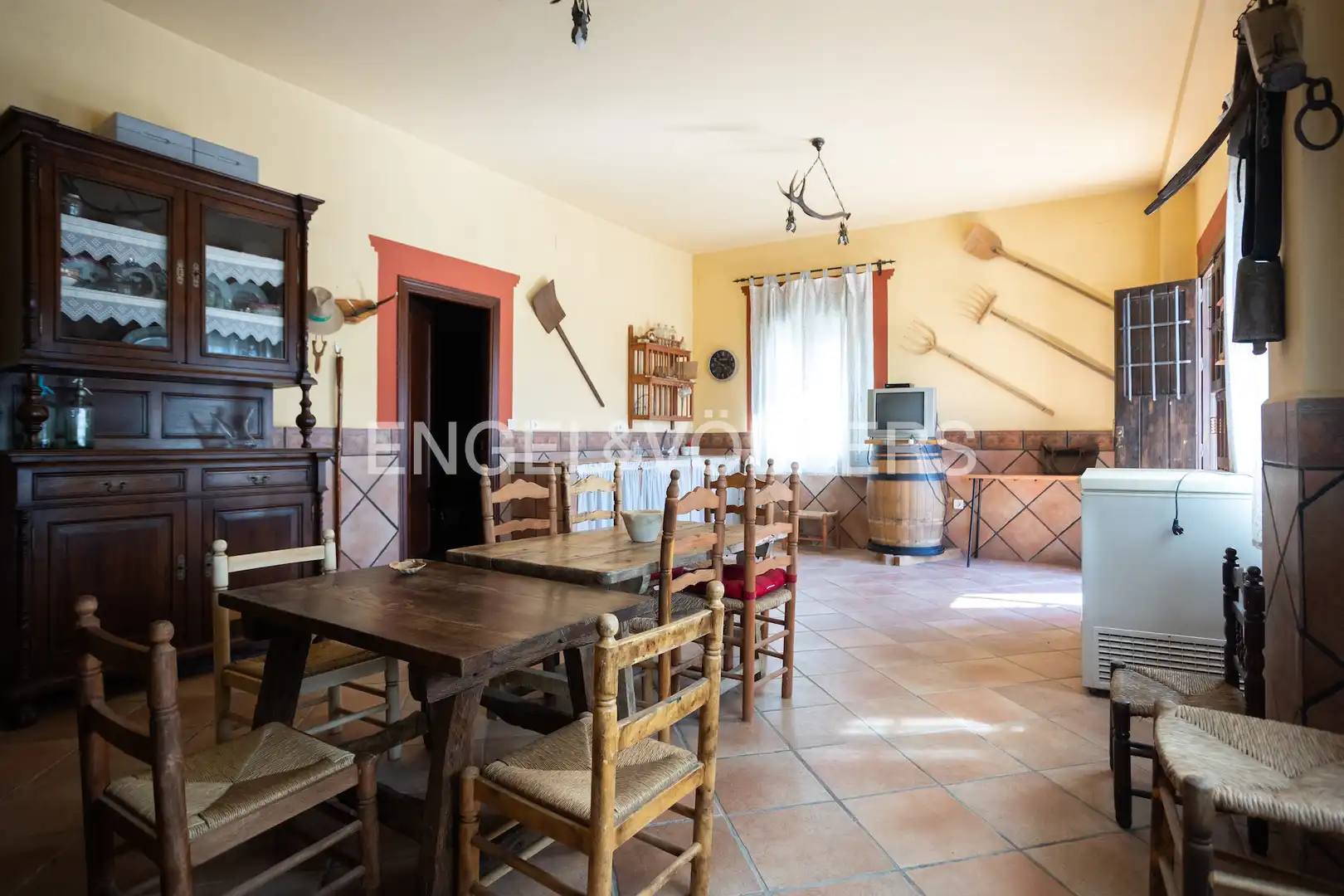 Comedor de Finca rústica en venta en Llerena con Calefacción, Jardín privado y Trastero