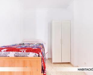 Apartament per a compartir a Triana Este