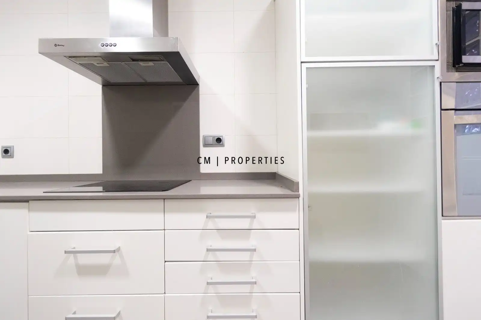 Cocina de Piso de alquiler en Valencia con Aire acondicionado, Calefacción y Parquet