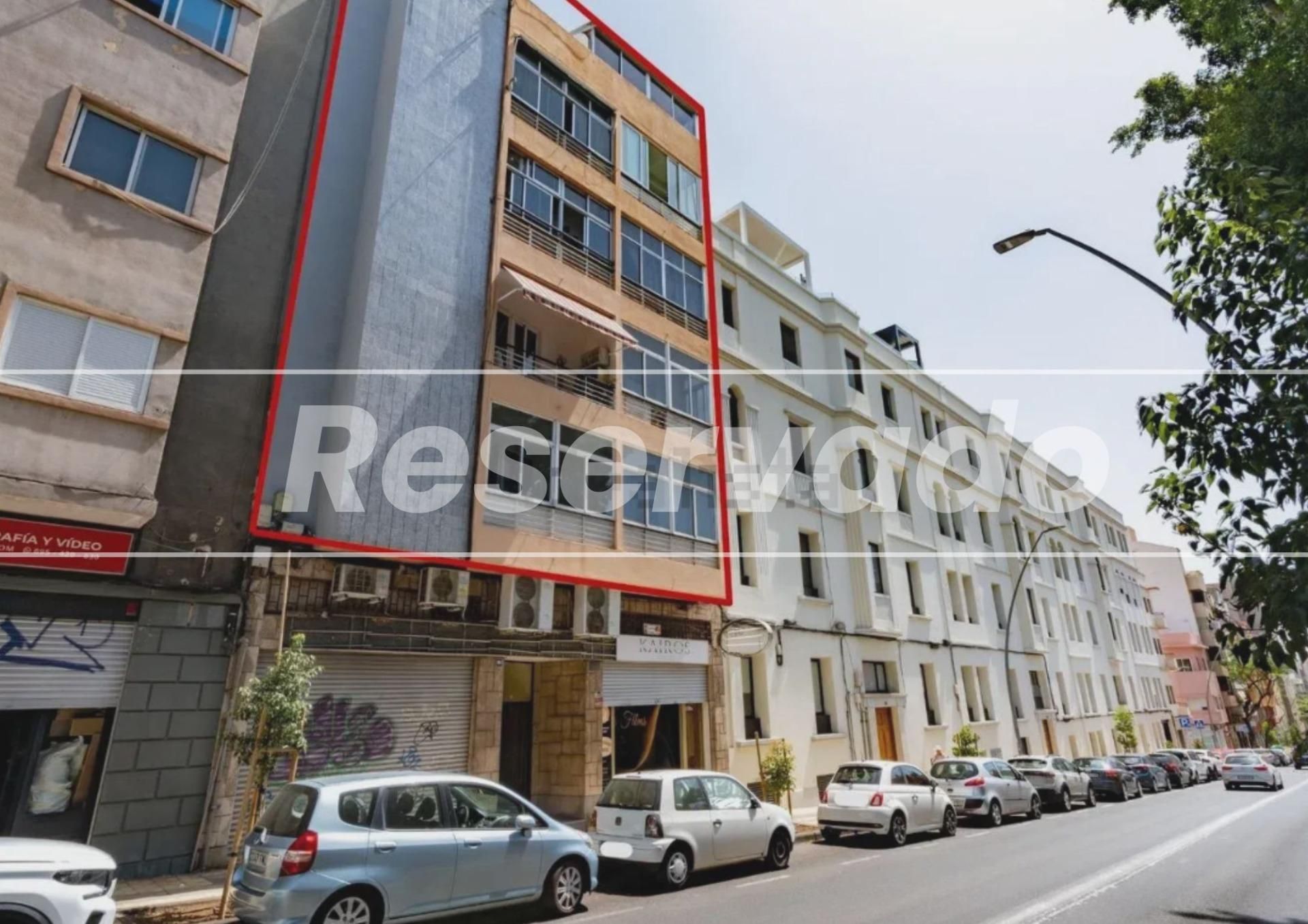 Vista exterior de Piso en venta en  Santa Cruz de Tenerife Capital con Balcón