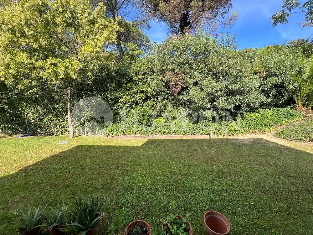 Detached homes for sale in Vallromanes, Barcelona